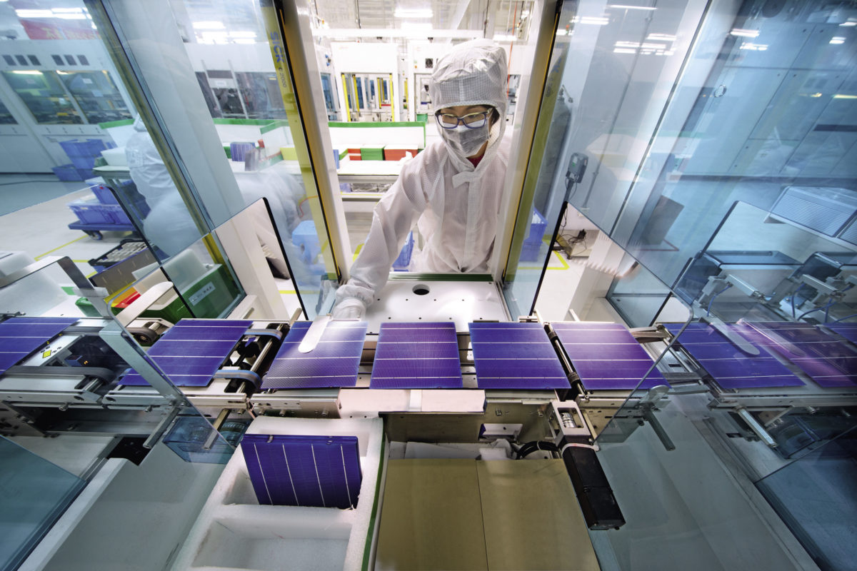 pv-magazine.com - Vincent Shaw - Trina Solar posts new milestones for tandem efficiency, module power