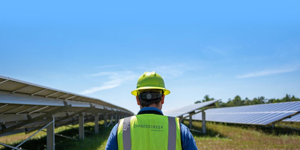 Google agrees to purchase 100% of power from largest solar-plus-storage project in U.S.