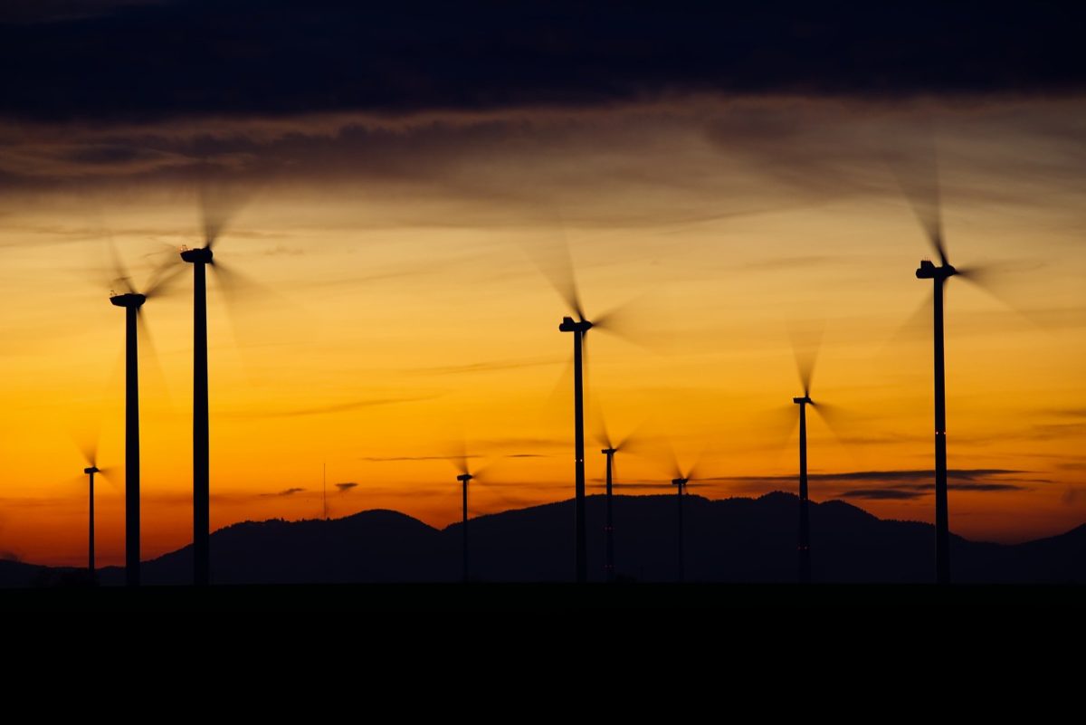 Portuguese fossil fuel giant creates renewables unit