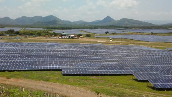 us-utility-scale-solar-powers-through-2020-laptrinhx-news