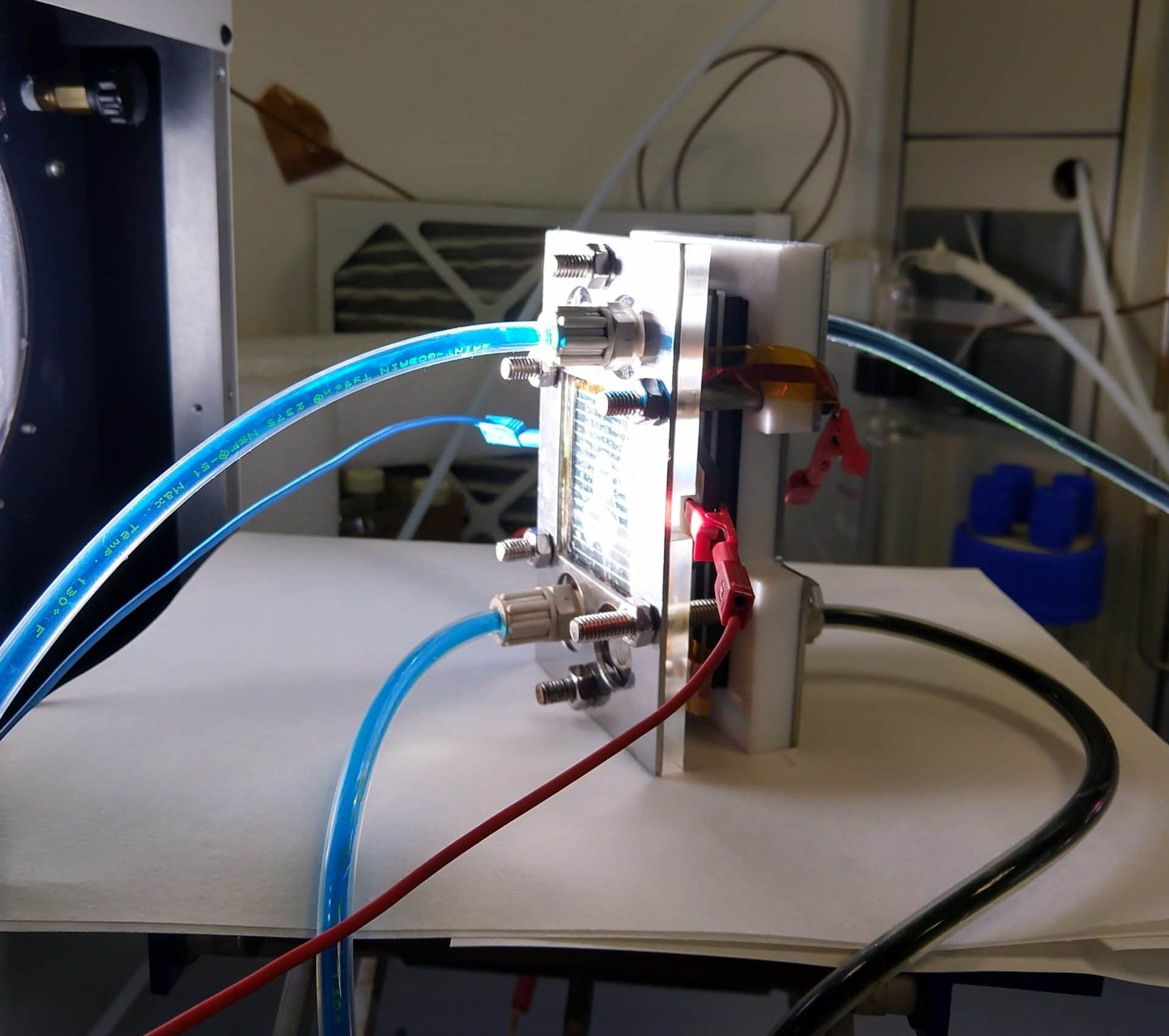 Vanadium redox flow battery integrating CIGS modules pv magazine