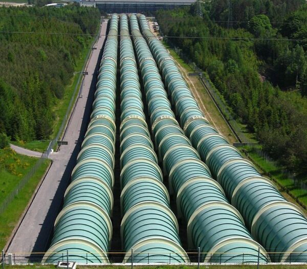 Polish utility PGE wants to couple 200 MW/820 MWh of battery storage ...