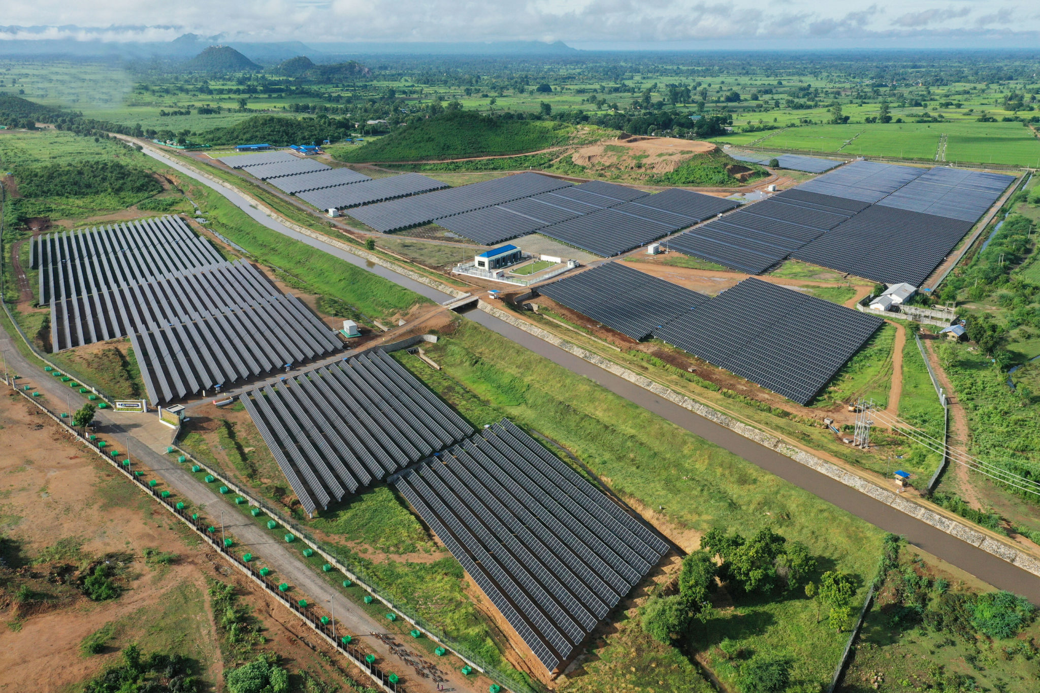 Myanmar switches on 20 MW of solar pv magazine International