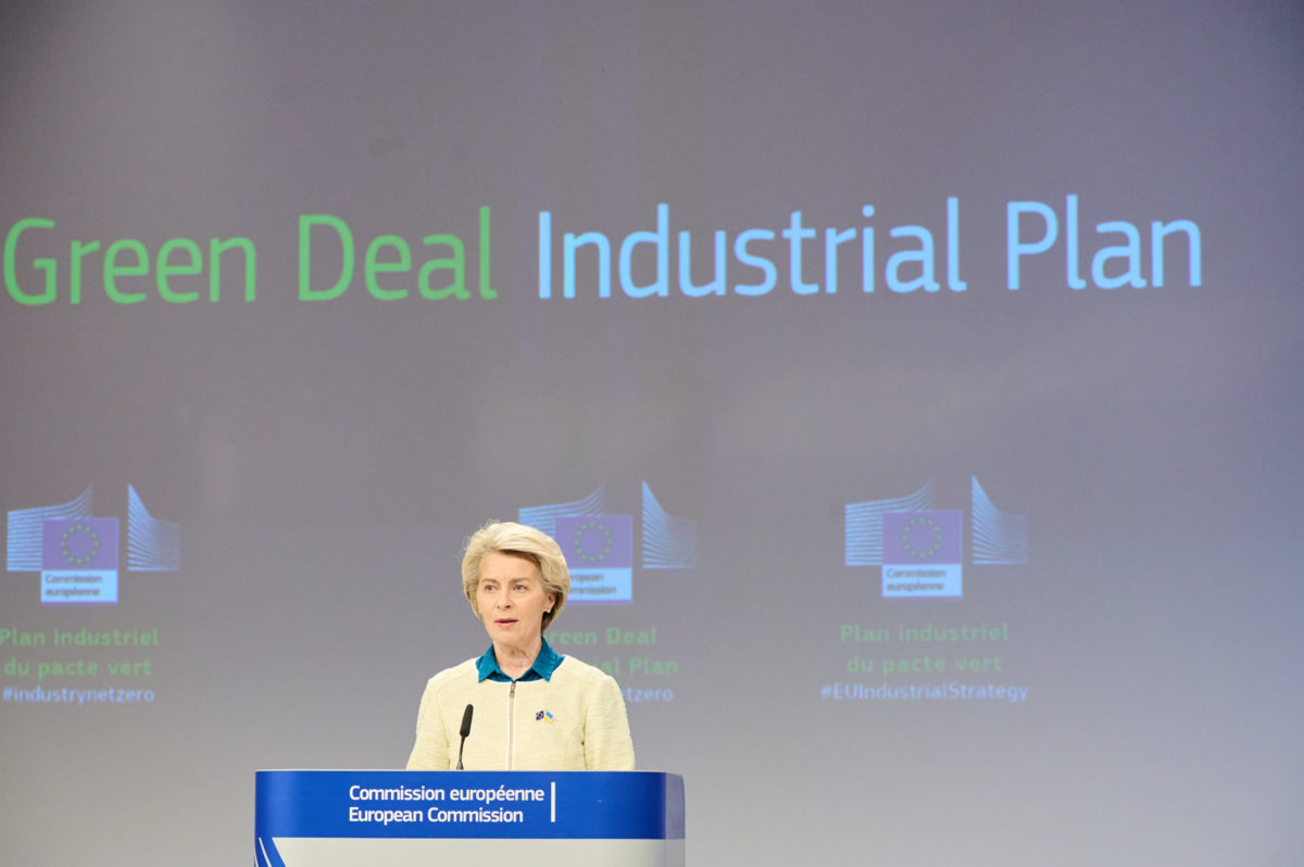 Evropská komise zavádí průmyslový plán
