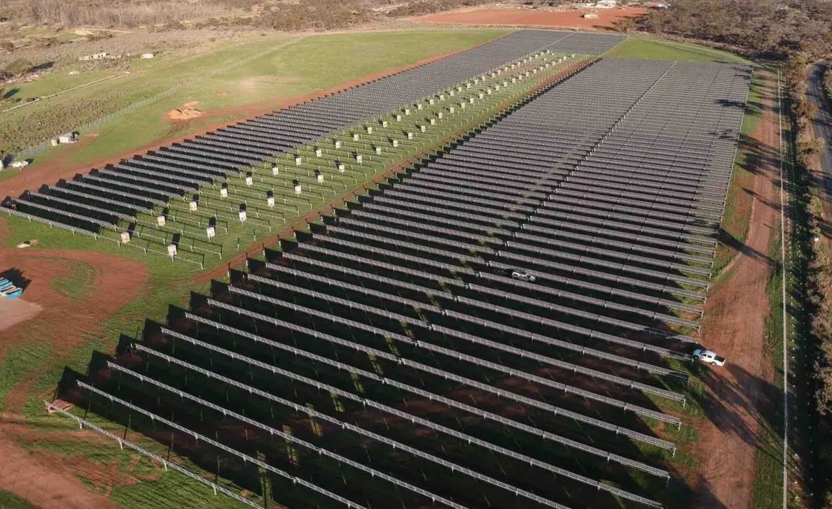 Flow Power - nová inteligentní solární farma