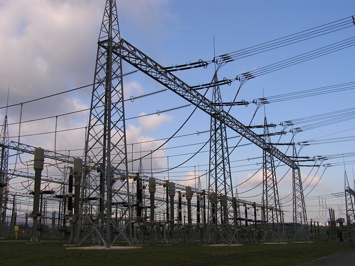 Электроэнергетика фото. Overhead Power lines. Pylon substation.
