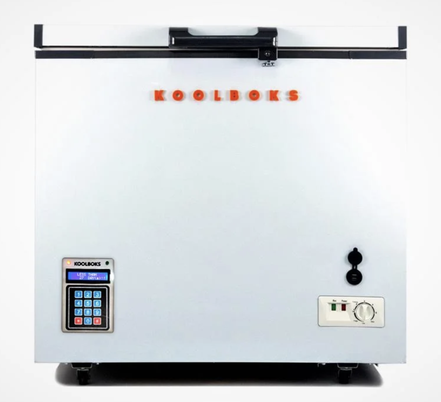 French startup unveils offgrid solar refrigerators pv magazine