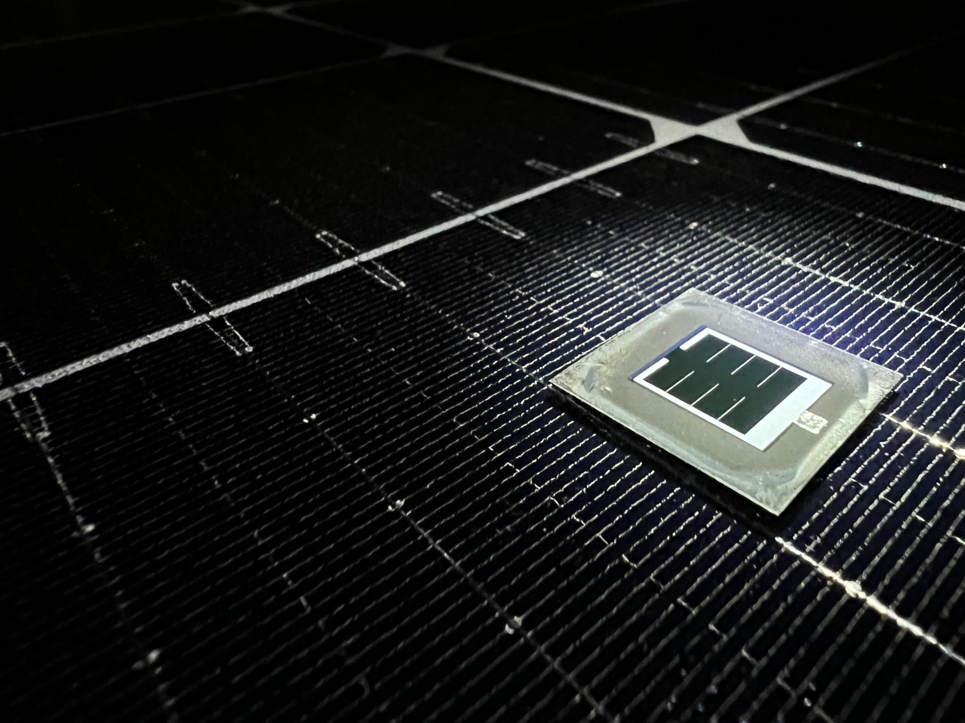 Perovskite-silicon tandem solar modules must ensure degradation rate of ...