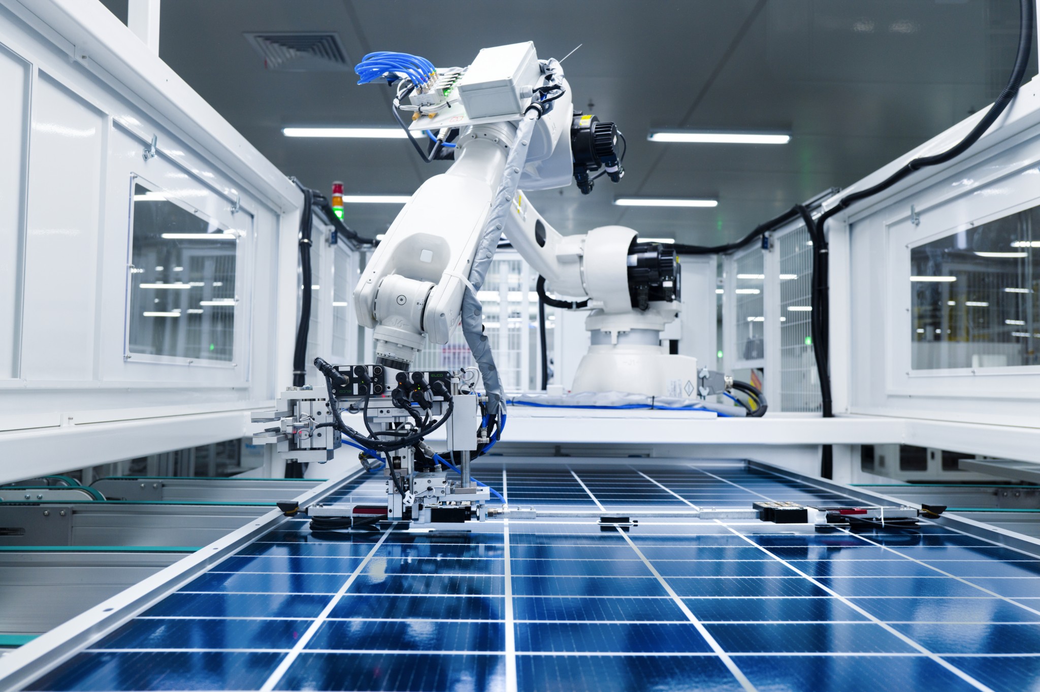 China moves to curb overcapacity in PV industry with mandatory energy consumption standards