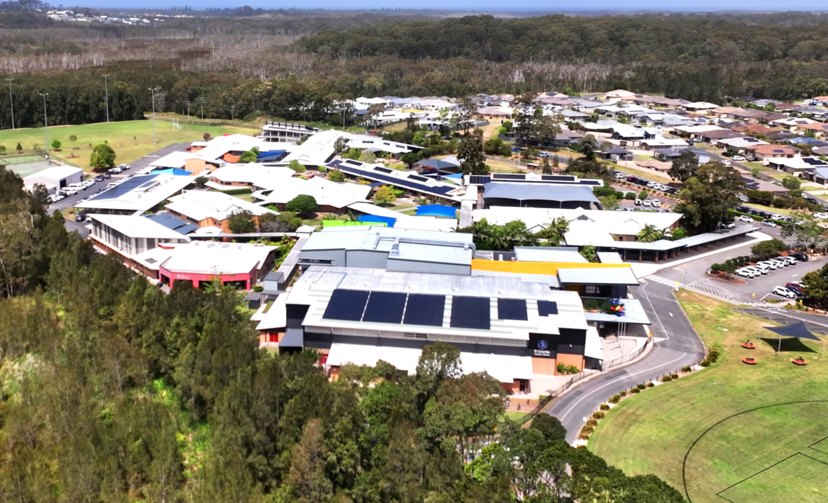 Wireless rooftop PV shares generation across Australian school campus