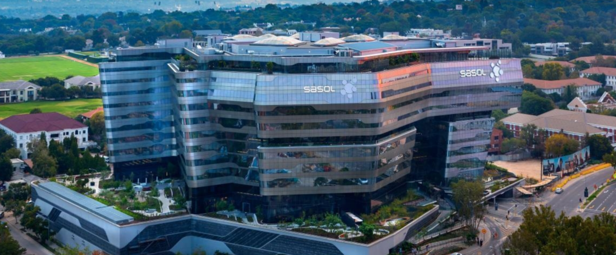 Private 660 MWh solar-storage project closes financing in South Africa