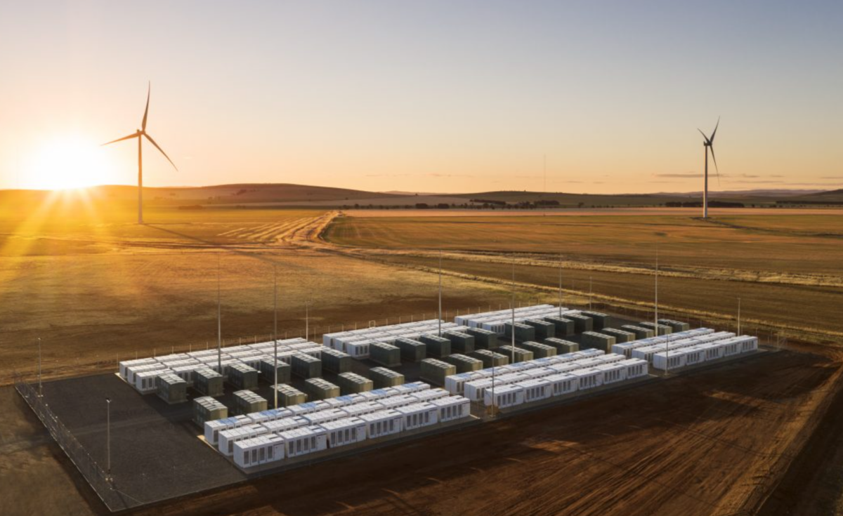 Global utility-scale battery capacity rises 12-fold in 2020-24 period