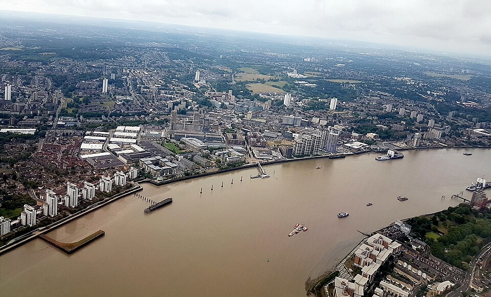 UK government issues open call for experts to shape AI energy policy