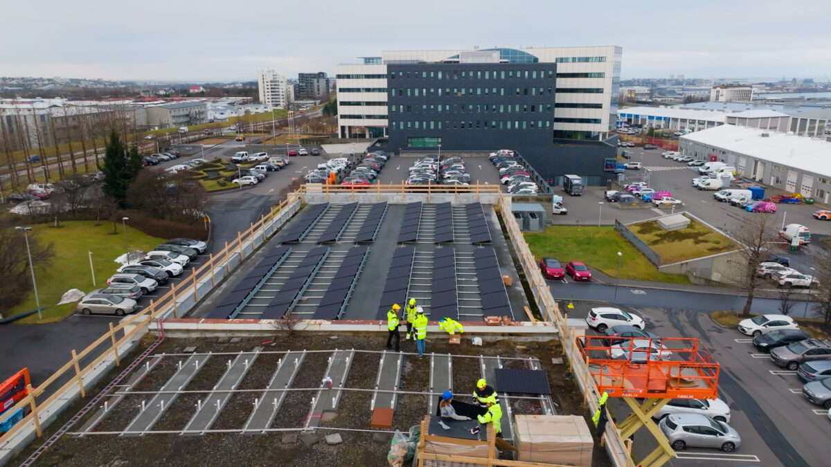 Icelandic utility commissions solar-plus-storage for EV charging