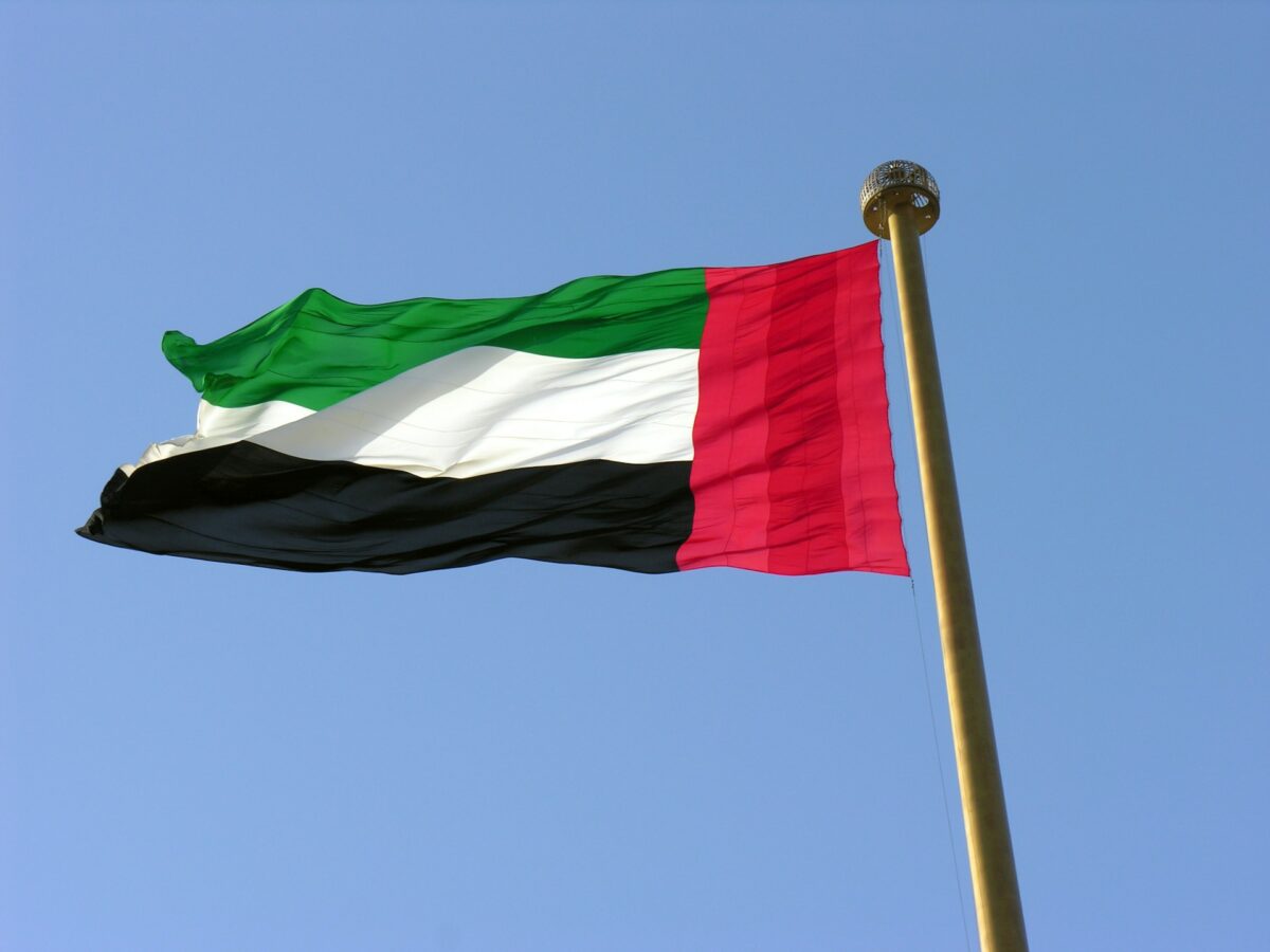 pv-magazine.com - Patrick Jowett - UAE installs around 1 GW of solar in 2025