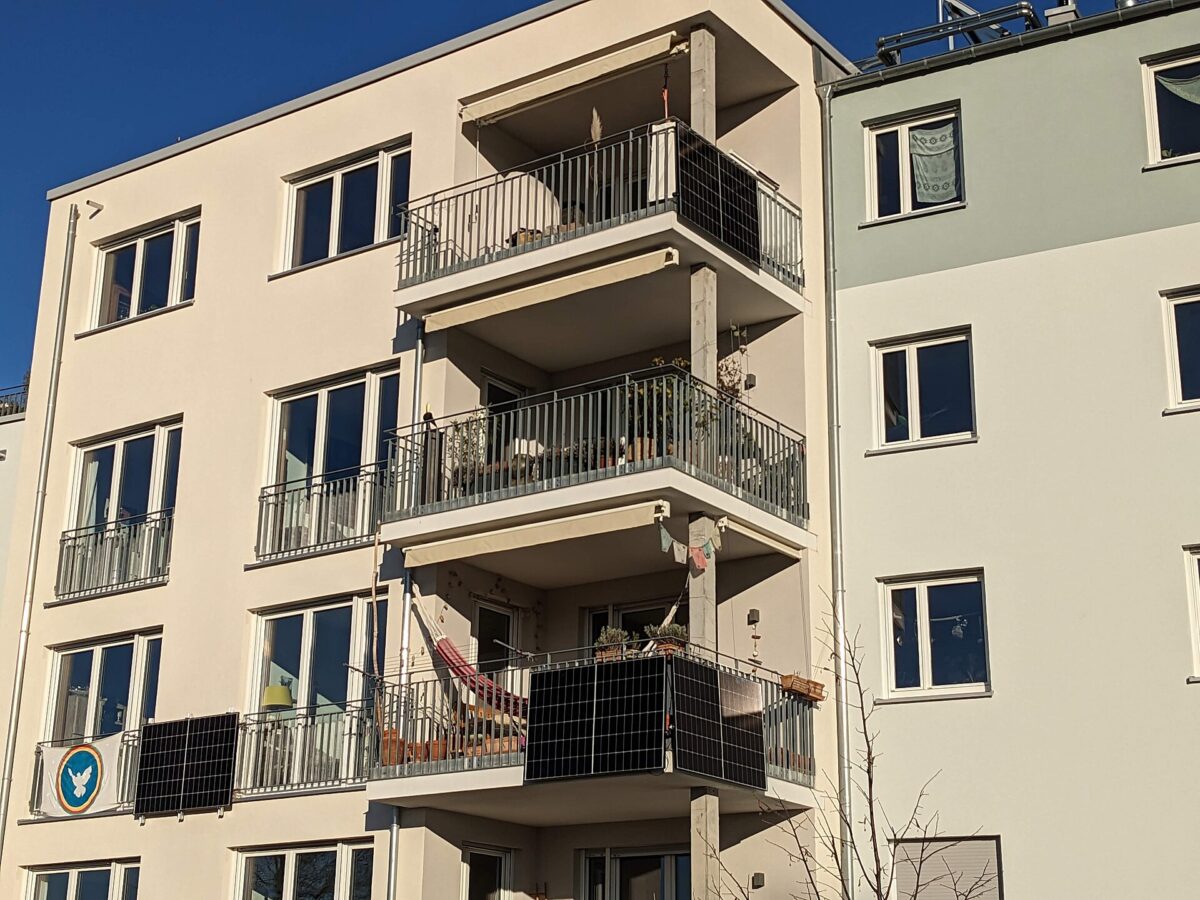 pv-magazine.com - UK opens door to plug-in solar boom