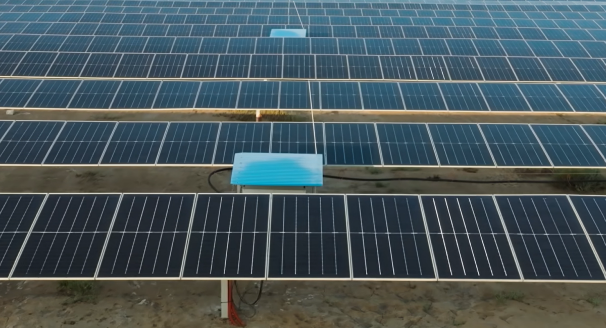 pv-magazine.com - Uma Gupta - Adani adds 150 MW solar capacity to Khavda 30 GW renewable energy park