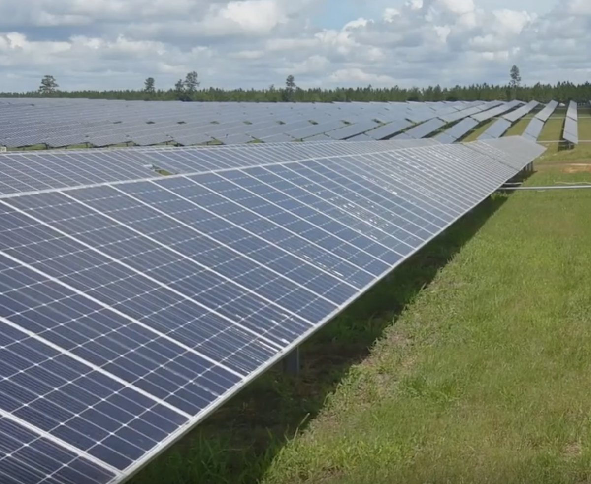 France publishes specifications for 925 MW ground-mounted solar tender