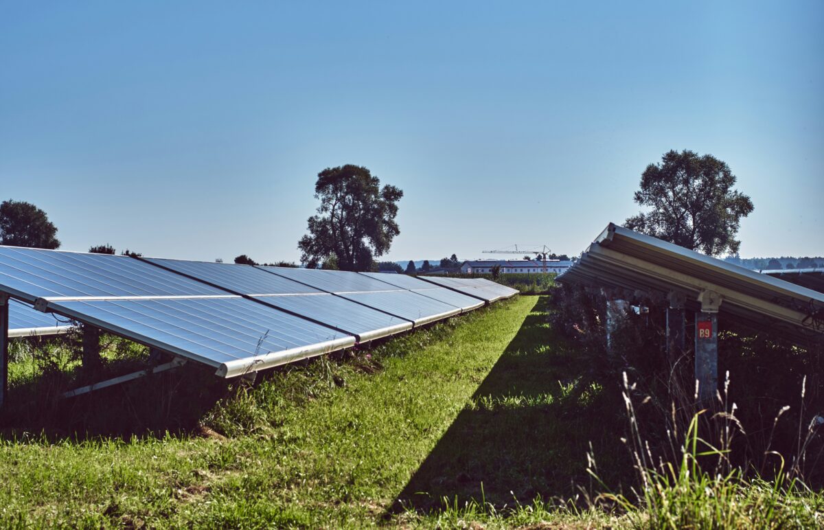 pv-magazine.com - Brian Publicover - EU solar and storage push could cut power system costs by nearly half