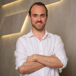 Julian Scheer