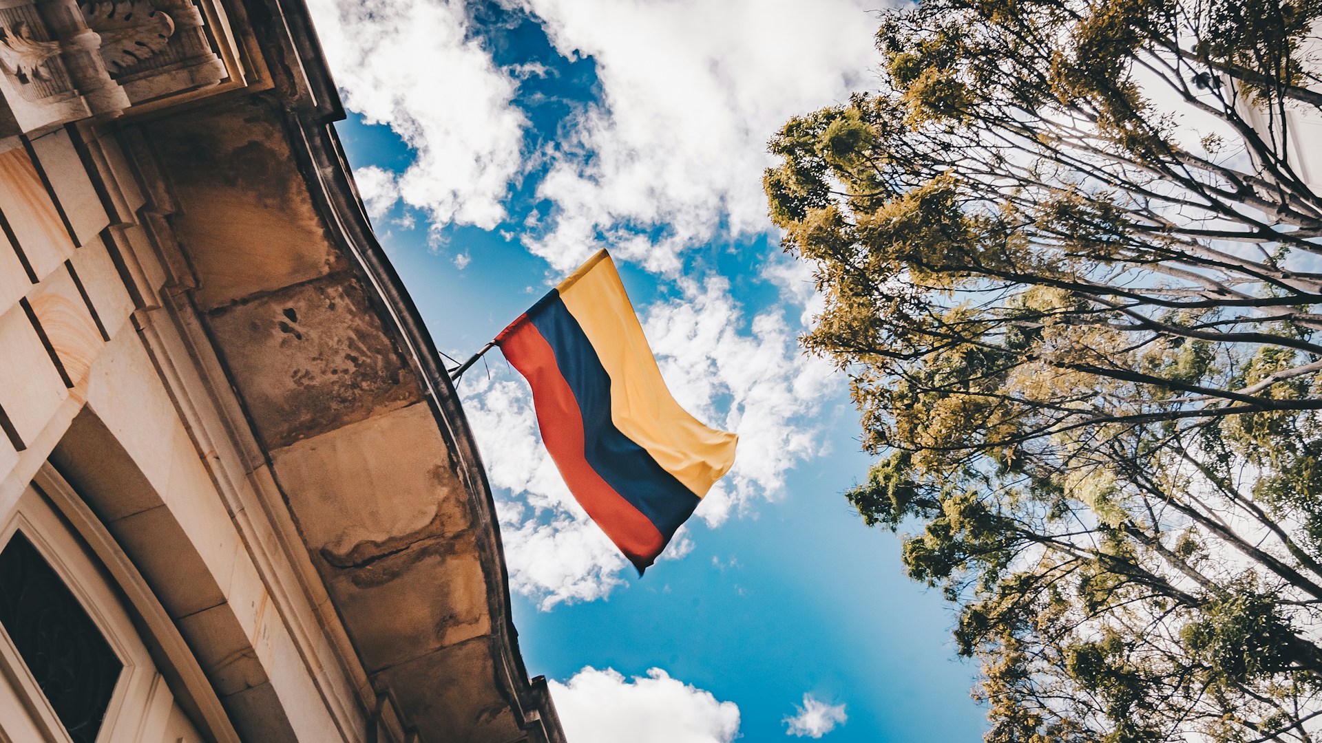 Colombia awards 995 MW of solar, 100 MW of battery storage in green energy auction