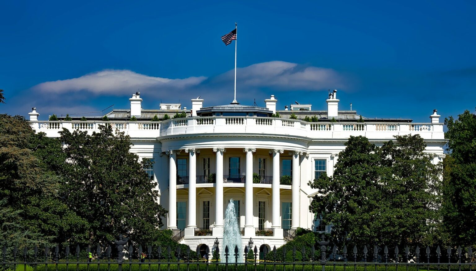 US announces tariffs, minimum import price on polysilicon imports