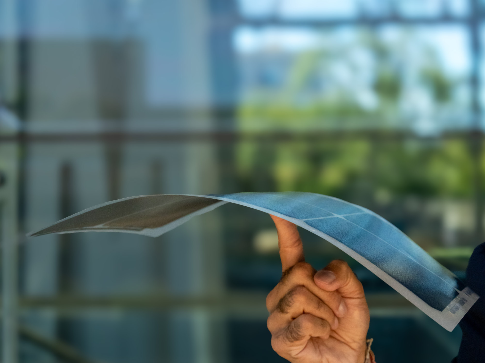SolarWindow says ElectroFlex solar film is initially available to US Tier 1 OEMs