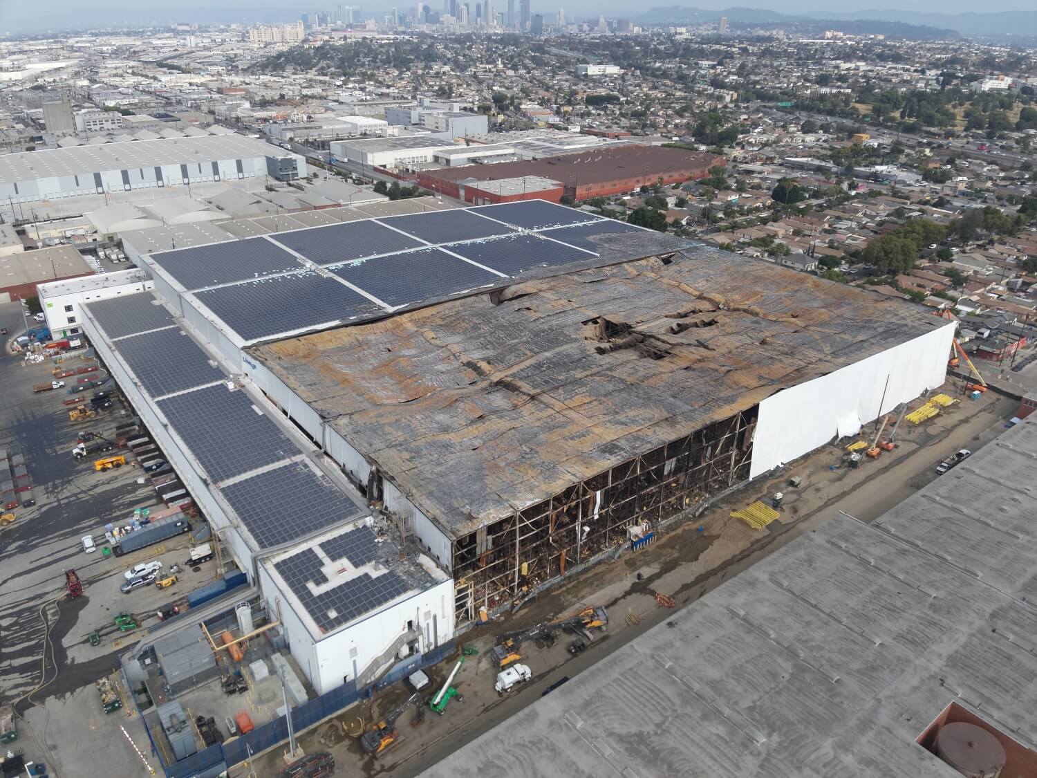 California cold-storage provider sues solar businesses over $1 billion rooftop fire