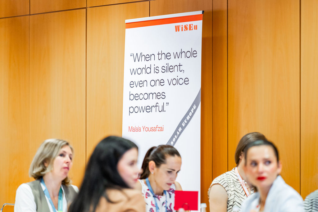 pv-magazine.com - Emiliano Bellini - Beyond recruitment: What really keeps women in solar