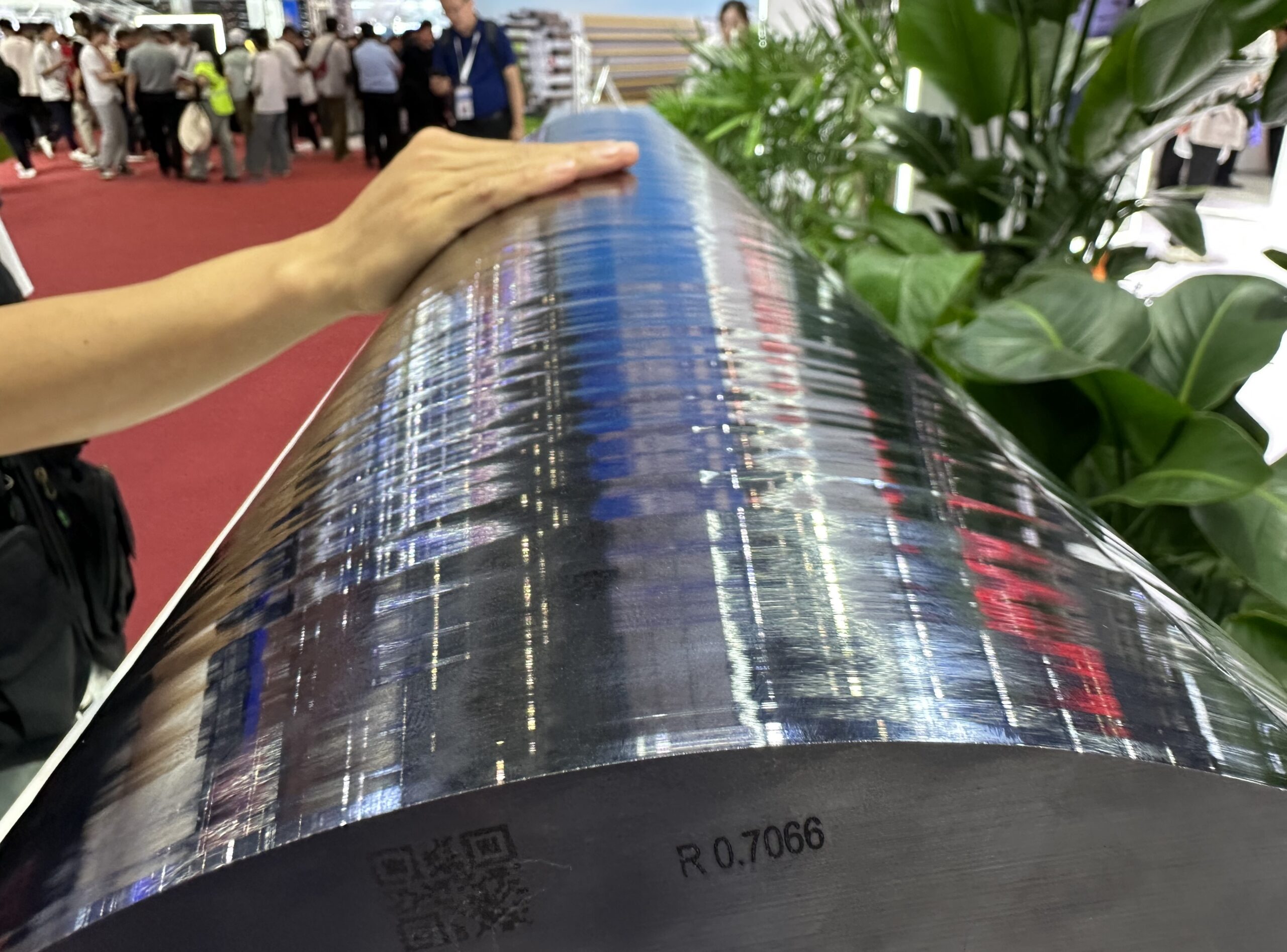 Chinese polysilicon producers weigh price floor, output cuts amid ...