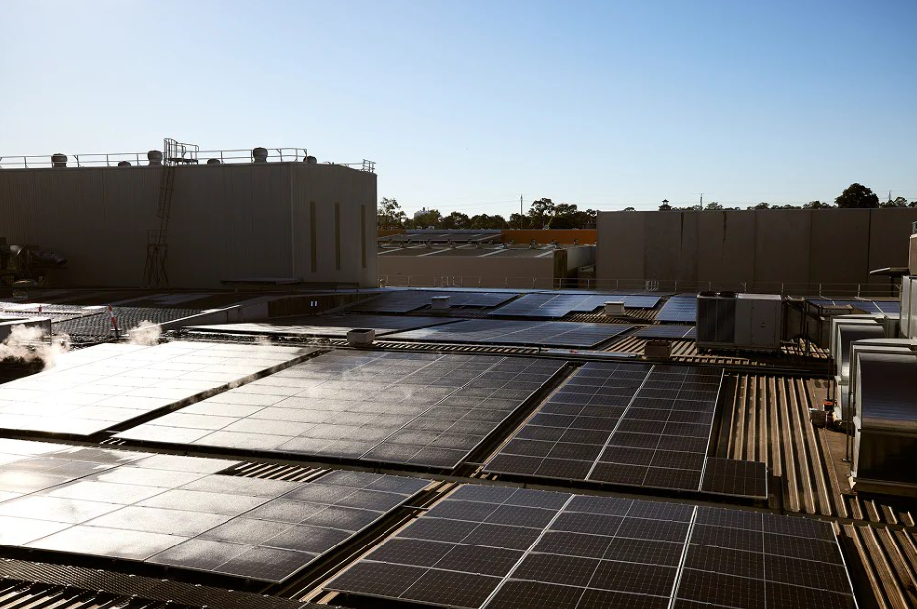 pv-magazine.com - Brian Publicover - US power prices fall with utility-scale solar, rise with rooftop