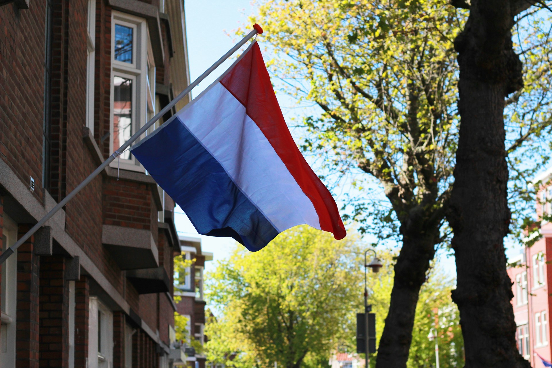 Netherlands plans mandatory switch to hybrid heat pumps 